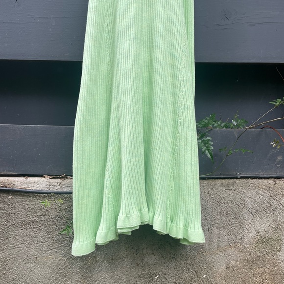 NEW Anna Quan Chantelle Ribbed Knit Midi Dress - Picture 4 of 5